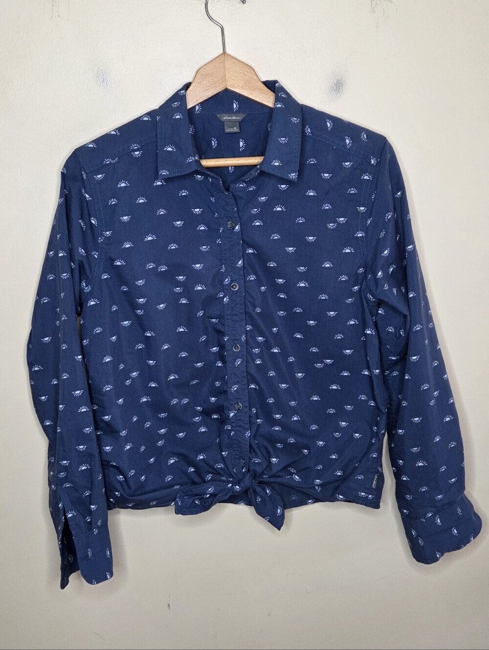 Eddie Bauer Navy Blue Sun Print Button Front Tie Hem Shirt Size Medium